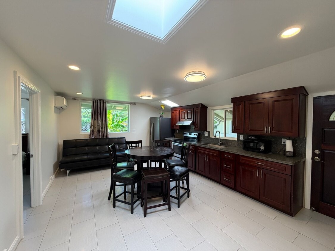 Photo - 3346 Kanaina Avenue