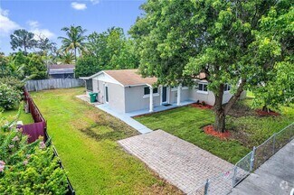 Building Photo - 29731 SW 147th Ave