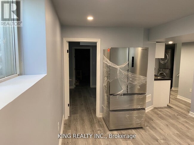 Building Photo - 3768 Stewart Ave.