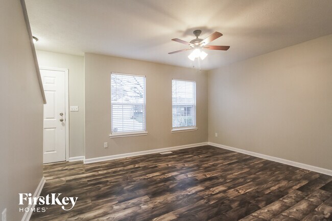 Foto del edificio - 12151 Bearsdale Dr