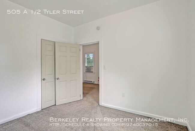 Foto del edificio - 505 1/2 Tyler Street - A