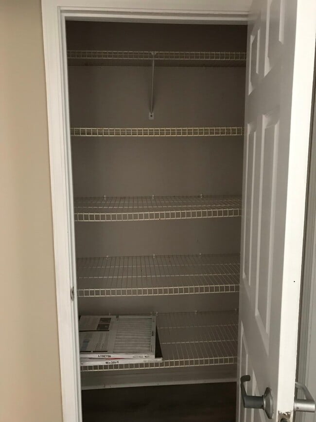 Foto del edificio - Affordable 3 bedroom in West Louisville-Section 8 Accepted