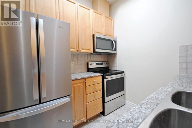 Photo du bâtiment - 83 Borough Dr