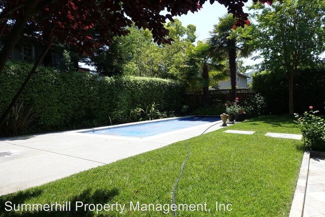 Foto del edificio - 1070 Nottingham Way