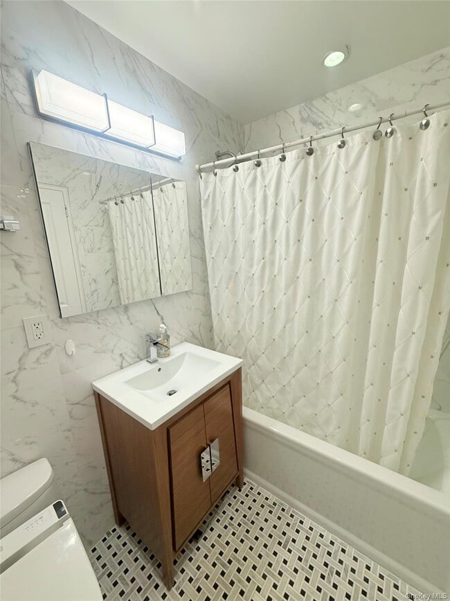 Foto del edificio - 151-35 84th St