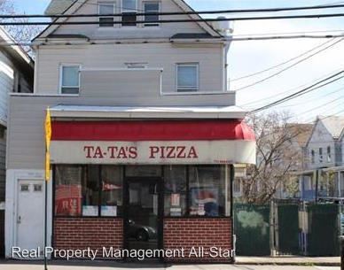 Primary Photo - 208 Hamilton St