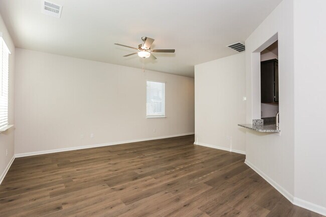 Foto del edificio - 1447 Reiner Dr