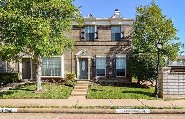 Foto del edificio - 2930 Grants Lake Blvd