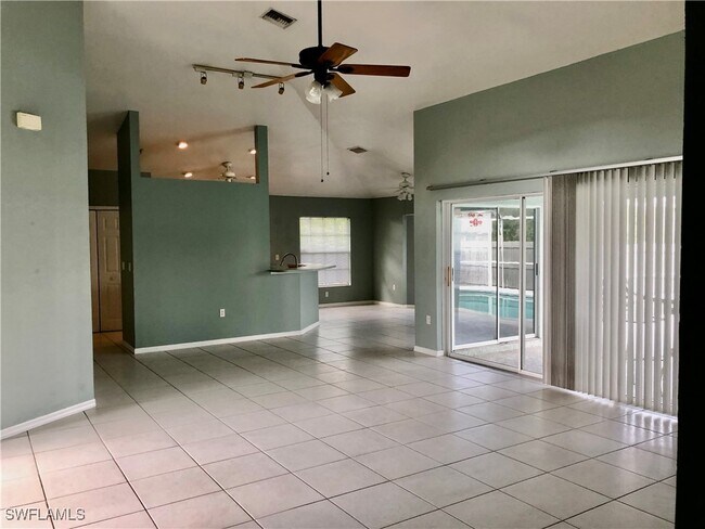 Building Photo - 17150 Knight Dr