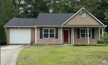 Building Photo - 628 S Hampton Dr