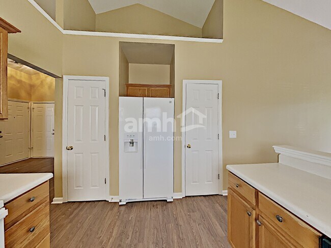 Building Photo - 3813 Asheford Trace