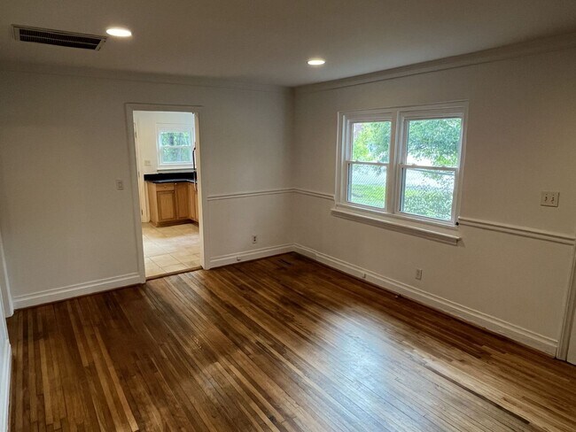 Foto del edificio - 2 Bed Back Unit in Uptown!