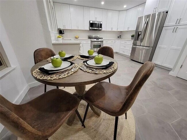 Foto del edificio - 8506 Millway Dr