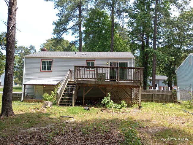 Foto del edificio - 6530 Watchspring Ct