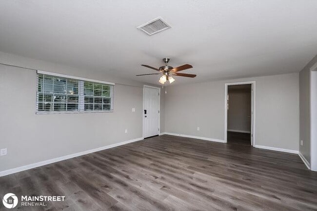 Foto del edificio - 7145 Pinewood Dr, New Port Richey, FL 34652