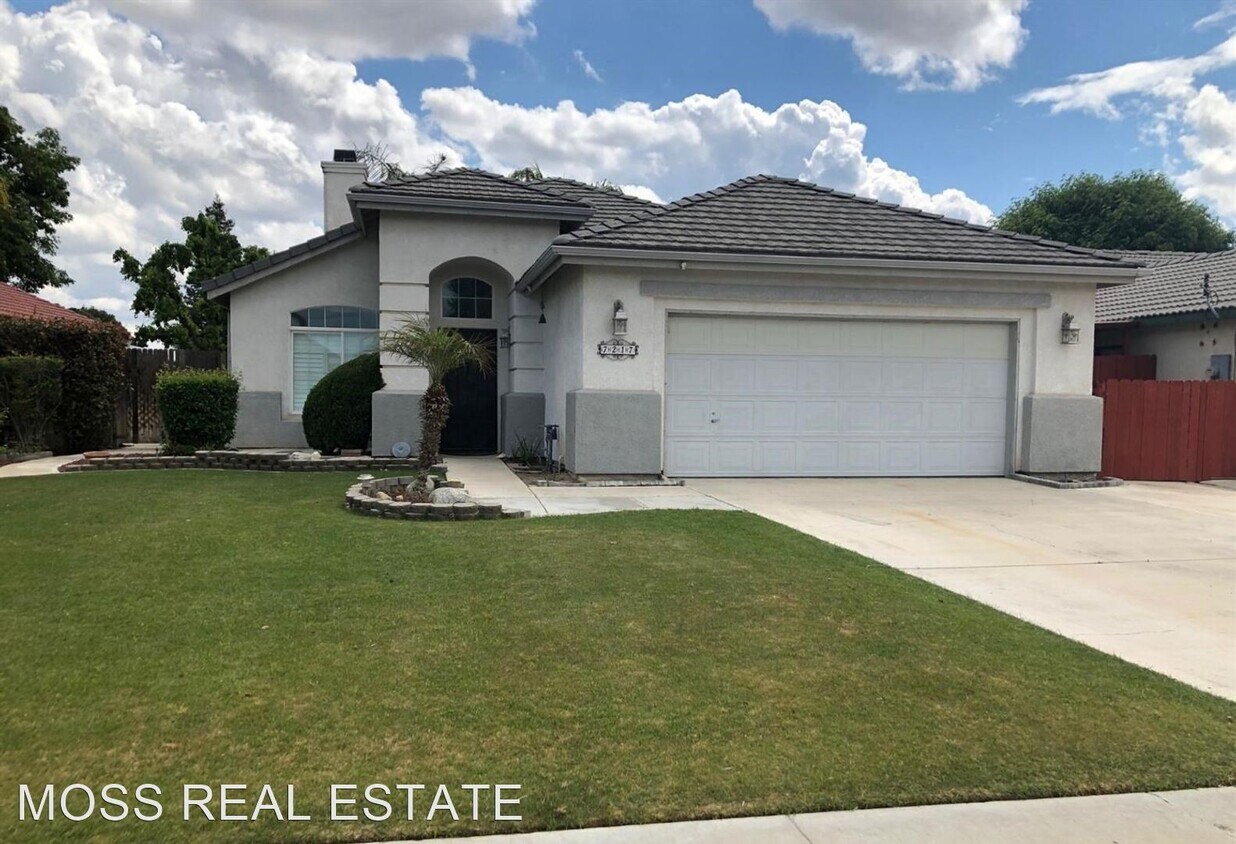 3 br, 2 bath House 7217 Sierra Rim Dr. House Rental in Bakersfield, CA