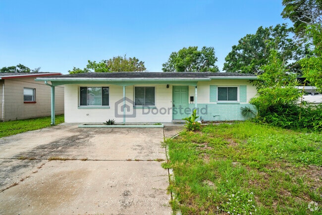 Building Photo - 760 86th Ave N