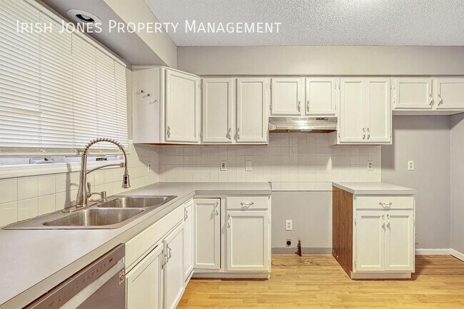 Foto del edificio - 3 Steinfeldt Rd