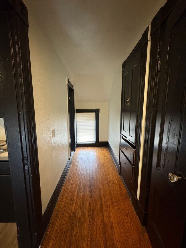 Foto del edificio - 629 Jay St