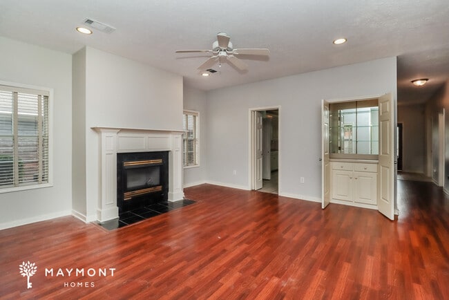 Building Photo - 614 Camdenpark Dr