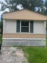 Building Photo - 22811 Ford Rd