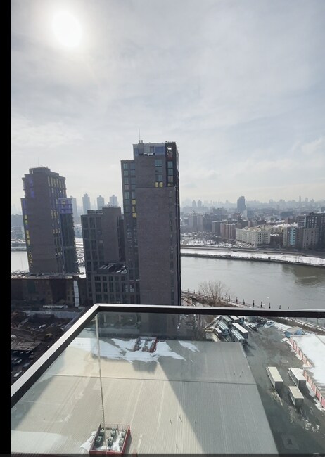 Foto del edificio - 224 E 135th St