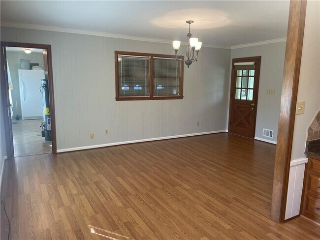 Foto del edificio - 5416 N Richland Creek Rd