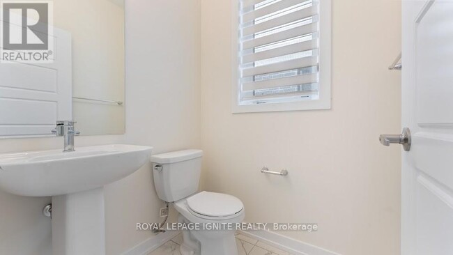Building Photo - 64 Monteith Dr