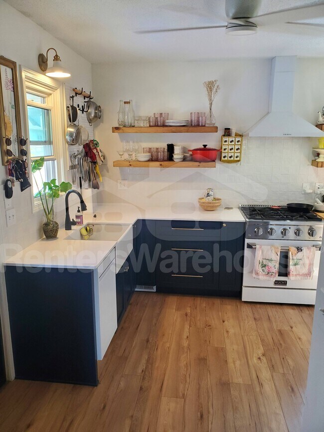 Foto del edificio - 2717 Grand St NE