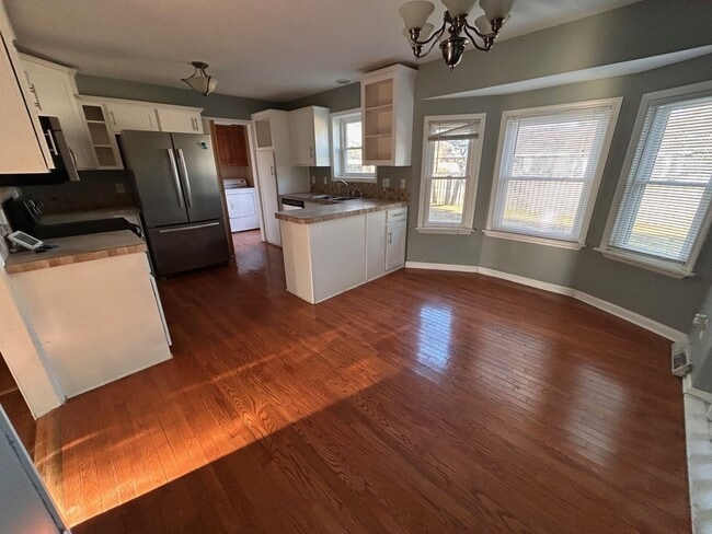 Building Photo - Stellar 3BR home with Loft in Ladson