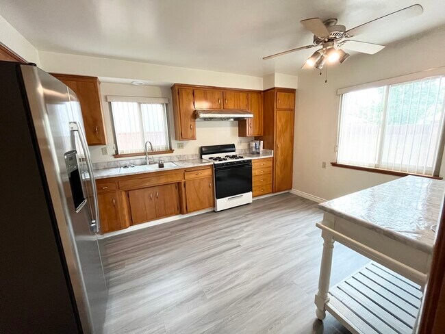 Foto del edificio - 18011 Jersey Ave