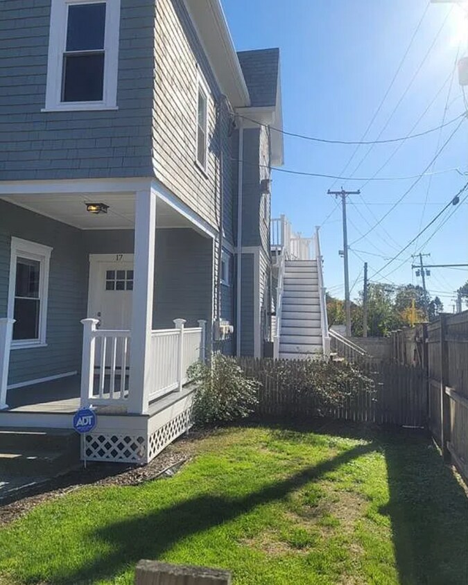 Foto principal - Rhode Island Triplex