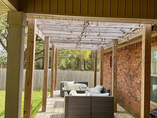 Building Photo - 9760 Maxwell Run