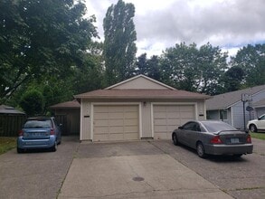 Building Photo - 29925 SW Montebello Dr