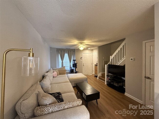 Building Photo - 1825 Birch Heights Ct