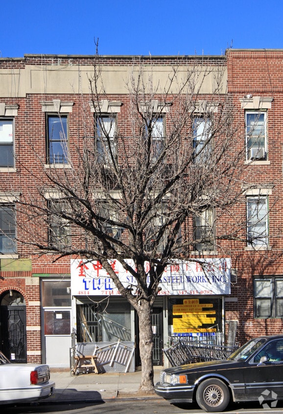 Primary Photo - 4812 7th Ave
