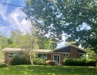 Primary Photo - 216 Berkshire Rd
