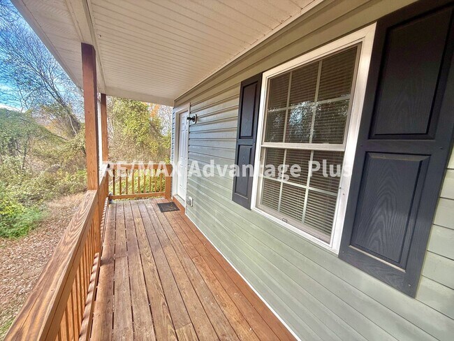 Foto del edificio - 408 Winston St