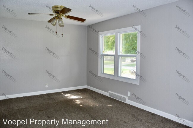Foto del edificio - 4 br, 1.5 bath House - 8570 James A Reed Rd.