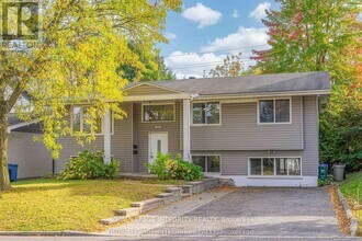 Building Photo - 1896 Featherston Dr