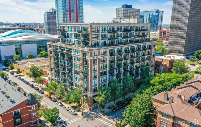 Building Photo - 221 E Cullerton St
