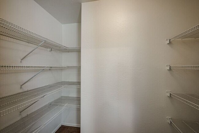 Foto del edificio - COMING SOON !! 4 BED 2.5 BATH, 2200+ SFT IN CAMELBACK RANCH, PHOENIX