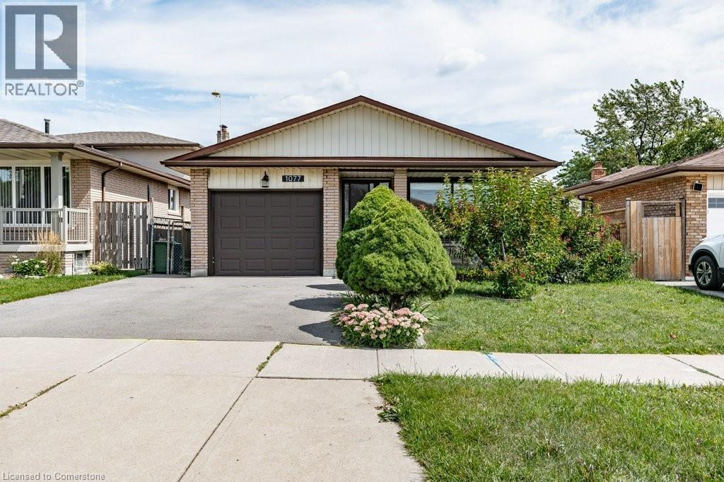 Photo principale - 1077 Upper Sherman Ave