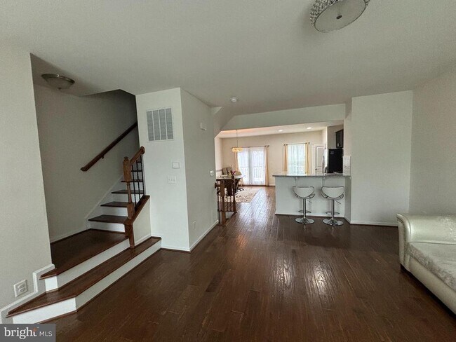 Foto del edificio - 41717 McMonagle Square
