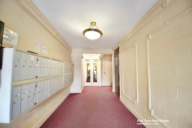 Photo - 1175 Boylston St Apartment