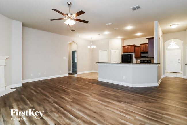 Building Photo - 7357 Waterwell Trail