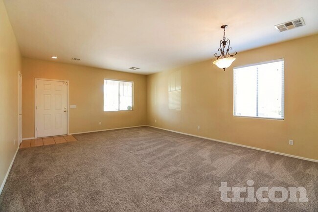 Building Photo - 7022 W Carson Rd