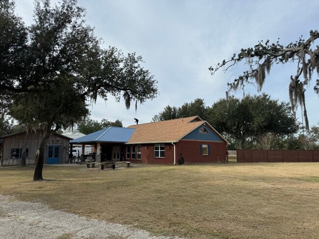 Foto del edificio - 3610 Conwick Dr