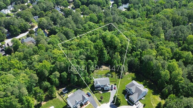 Building Photo - 5106 Timsbury Pointe Dr