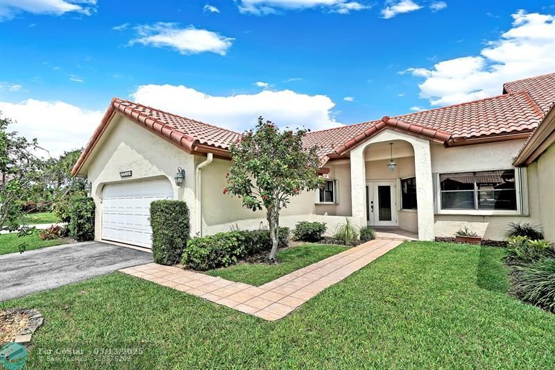 Foto principal - 23316 Water Cir